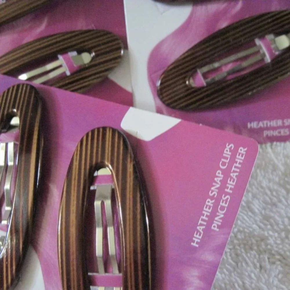 2 Goody Heather Black Brown Striped Tan Flexible Plastic Cover Metal Snap Clips